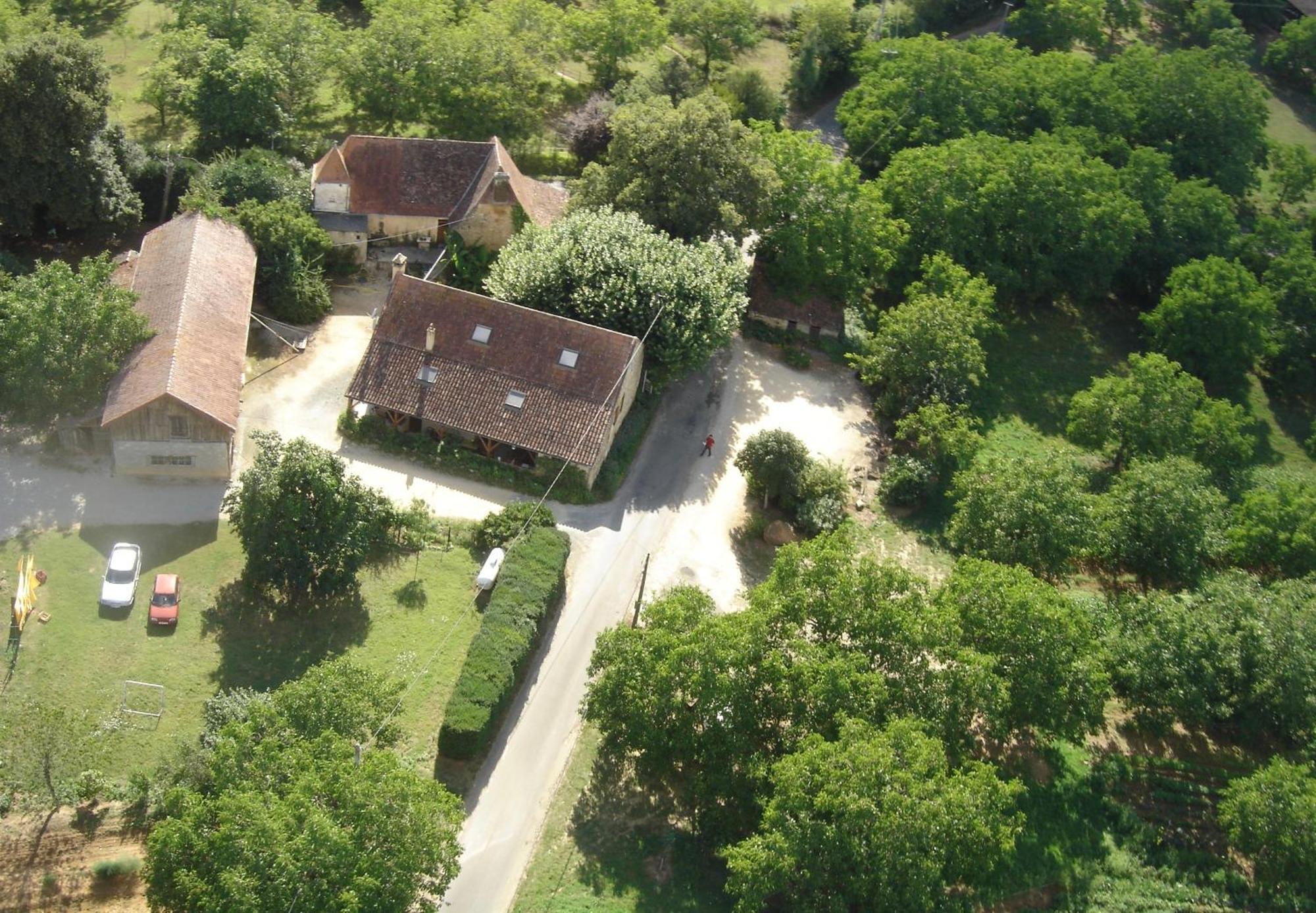 La Ferme De Maraval Bed and Breakfast Cénac-et-Saint-Julien Εξωτερικό φωτογραφία