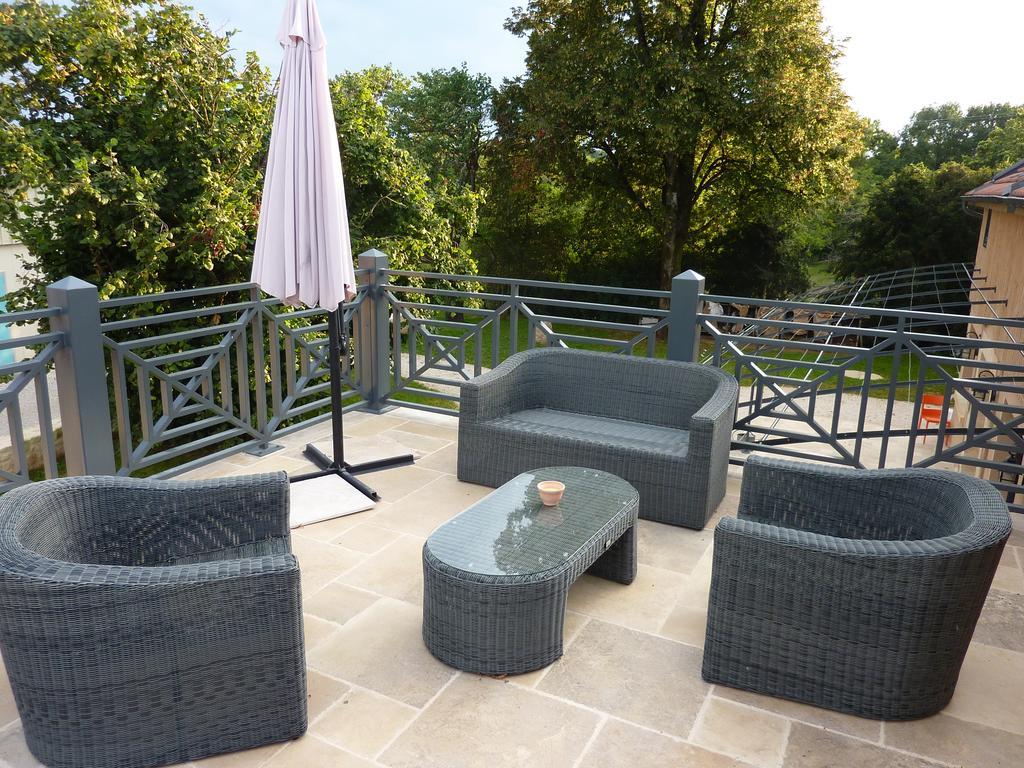 La Ferme De Maraval Bed and Breakfast Cénac-et-Saint-Julien Εξωτερικό φωτογραφία